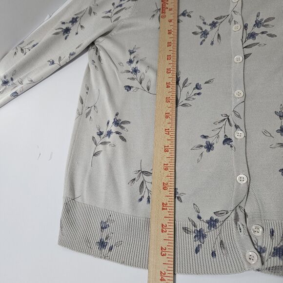 Vintage Liz Claiborne Collection Floral Silk cardigan, Size L, Feminine Demure - Picture 7 of 8